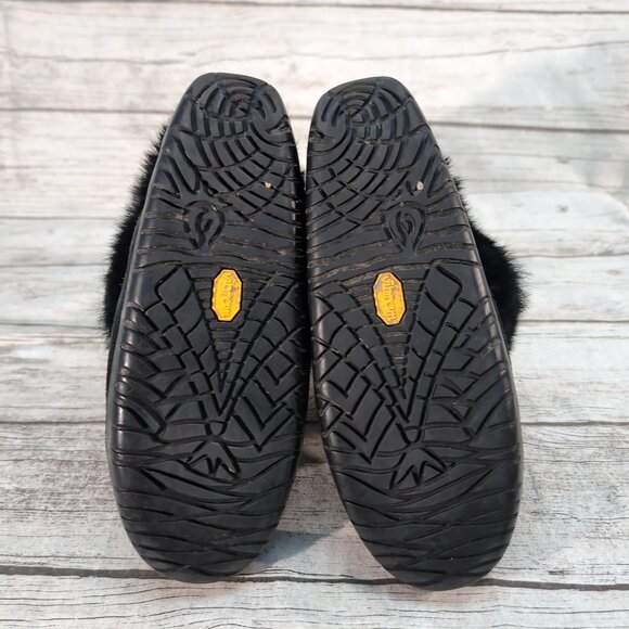 Manitobah Mukluks Waterproof Black Fur Suede Winter Boots – Women’s Size 7 - Picture 9 of 10